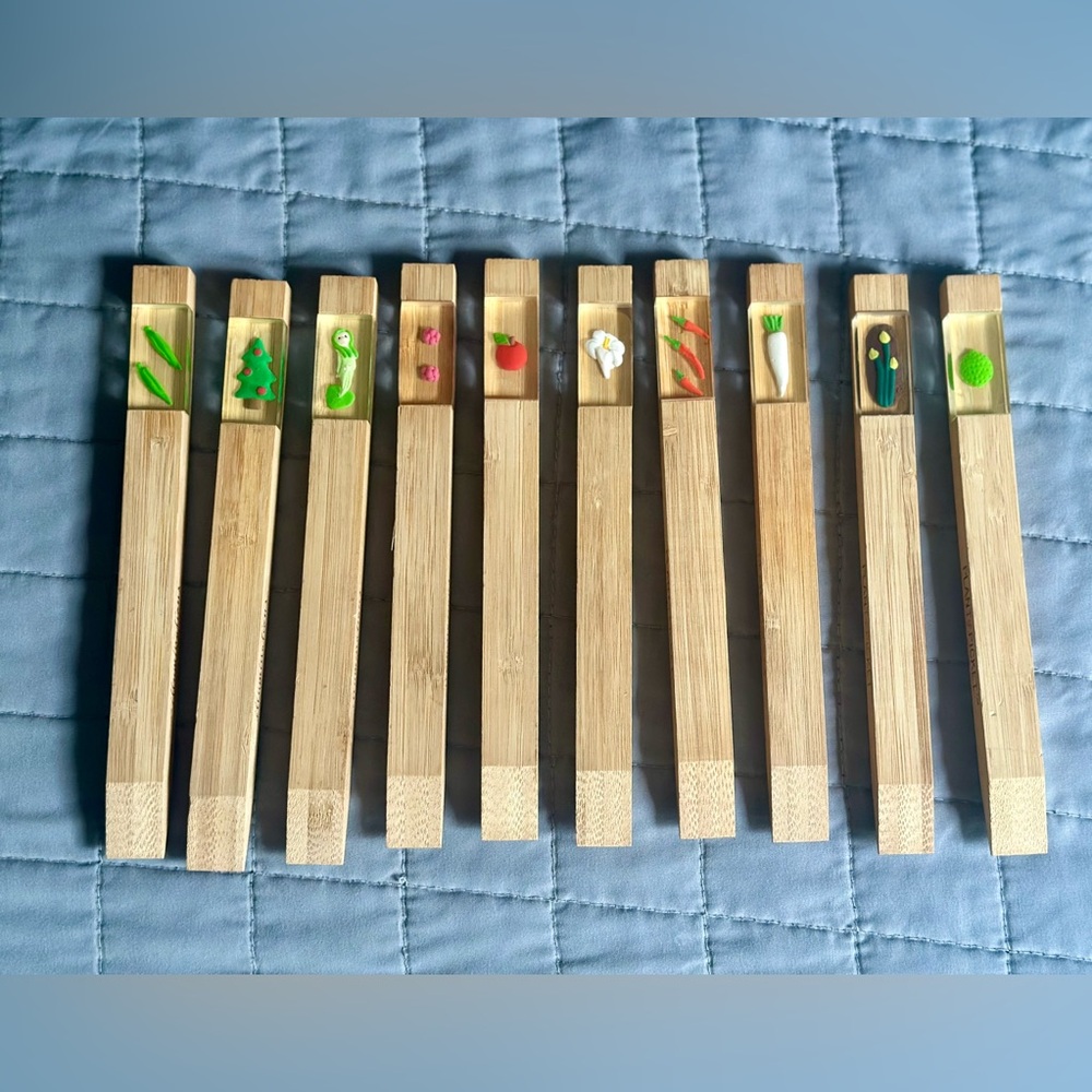 Premium Garden Markers Plant Pickets (set of 10).